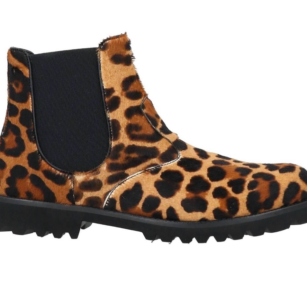 NIB Leapord Print Dolce and Gabbana ankle boots girls size 13.5